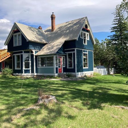 קולומביה פולס Victorian Guest Getaway-20Mins To Glacier National Park-10Mins To Airport! מראה חיצוני תמונה