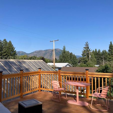 קולומביה פולס Victorian Guest Getaway-20Mins To Glacier National Park-10Mins To Airport! מראה חיצוני תמונה
